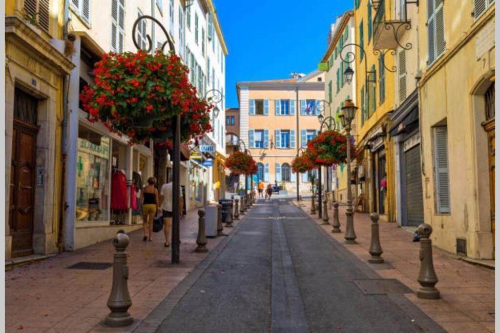 Ferienwohnung Coquet 2 Pieces Coeur Vieil Antibes Exterior foto